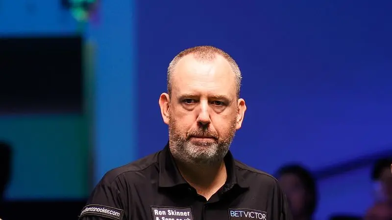 艾伦虽然痴, 亚的赛季后