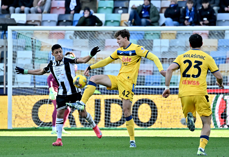 bt, 超大腿, 超阿森纳