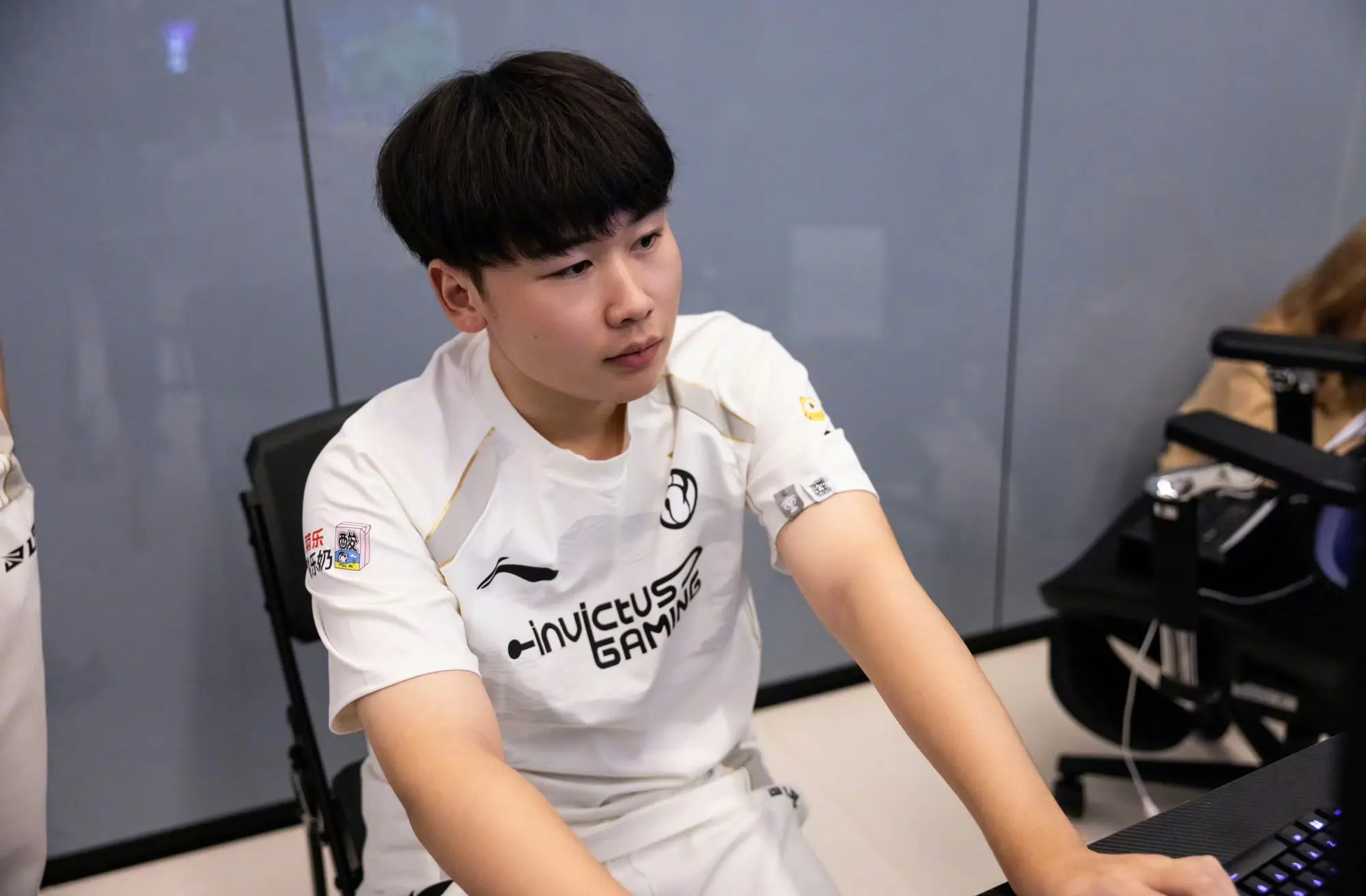 div, 和努力全部 div, 和努力全部